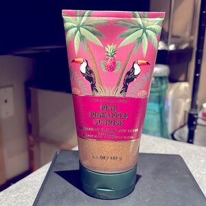 Bath & Body Works Pink Pineapple Sunrise Exfoliating Body scrub